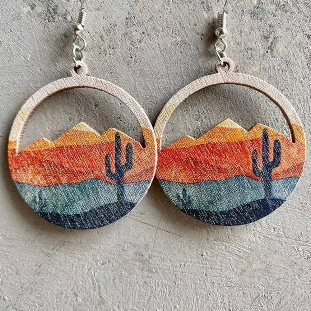 Elevate Your Adventure: Mountain Dangle Earrings for Nature Lovers! 🏜️NWT Cactus
